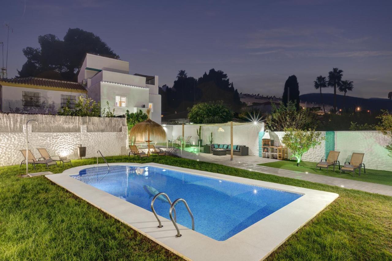 Villa Mamba By Seric,15' Walking To The Beach ตอร์เรโมลิโนส ภายนอก รูปภาพ