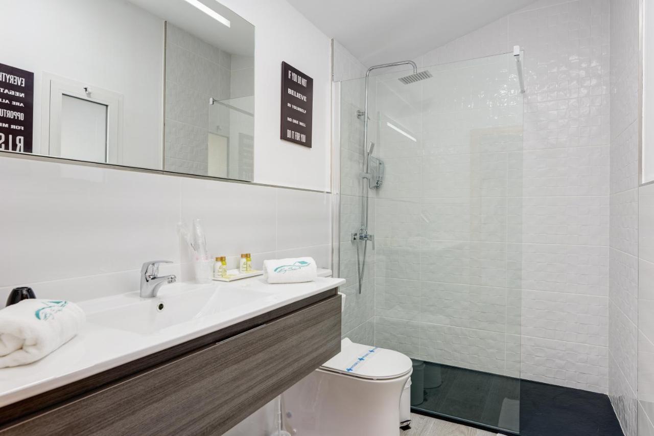 Villa Mamba By Seric,15' Walking To The Beach ตอร์เรโมลิโนส ภายนอก รูปภาพ