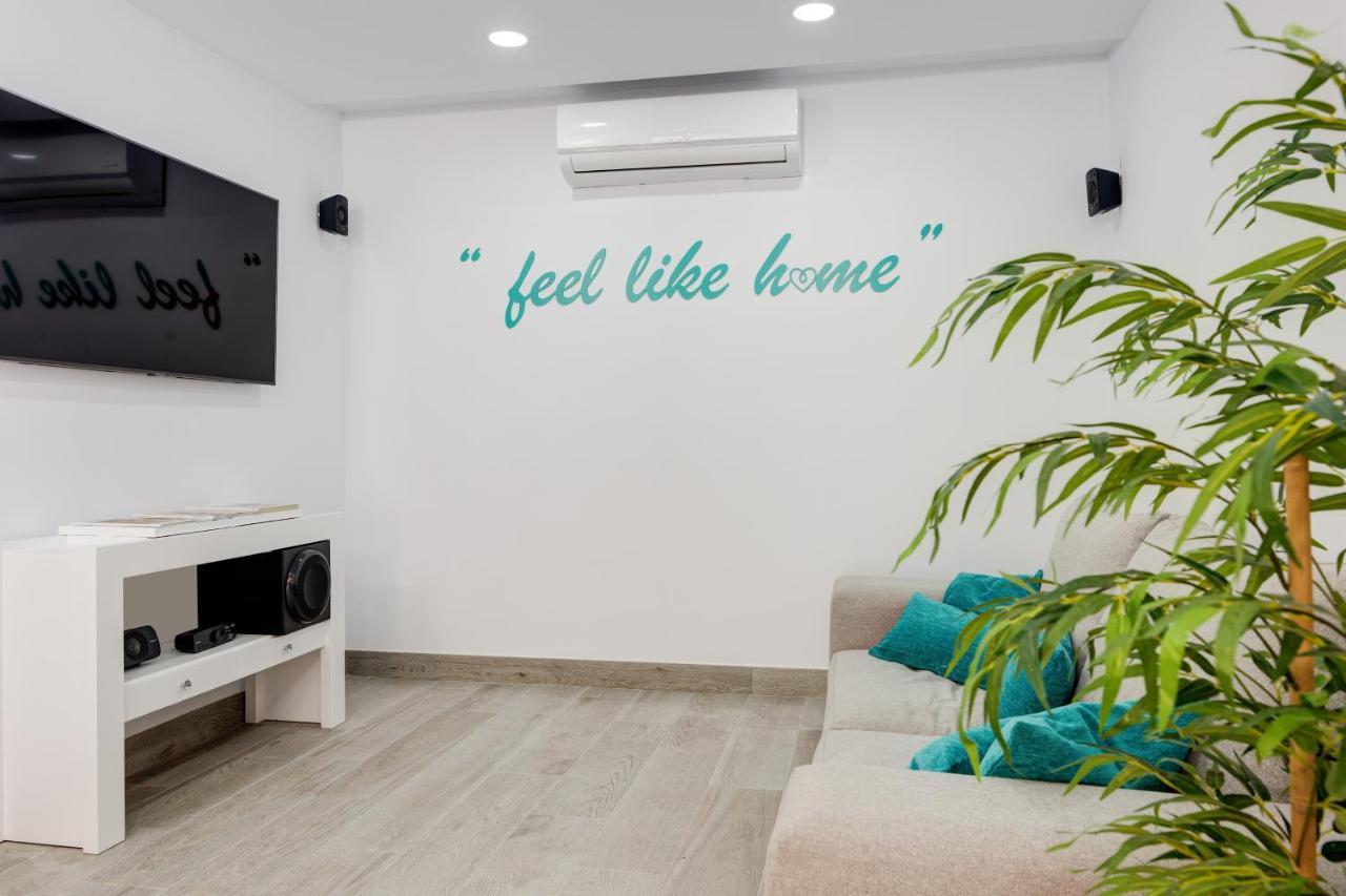 Villa Mamba By Seric,15' Walking To The Beach ตอร์เรโมลิโนส ภายนอก รูปภาพ